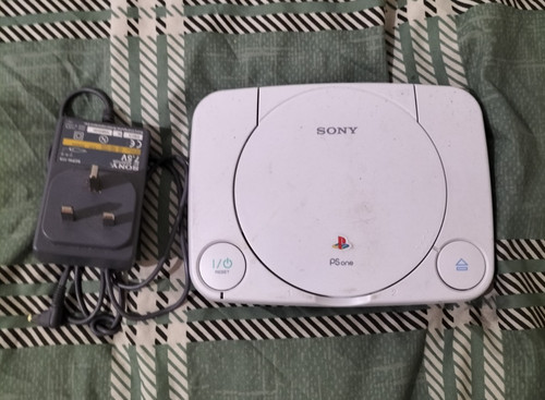 Sony one playstation - one,