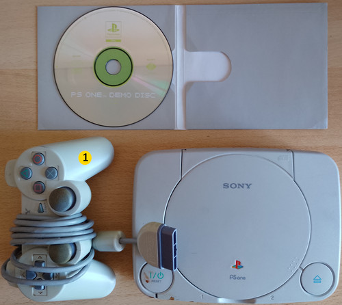 Sony playstation one - ps,